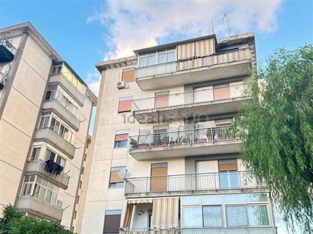 Appartamento in vendita di 127 m² in Via Ippolito Nievo