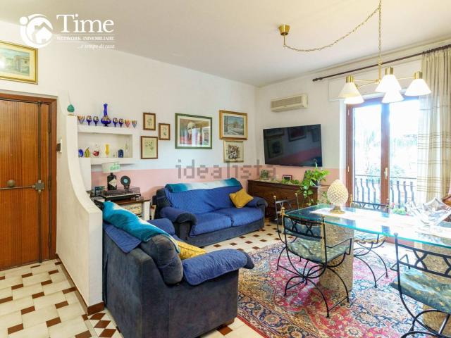 Appartamento in vendita di 127 m² in Via IV Novembre