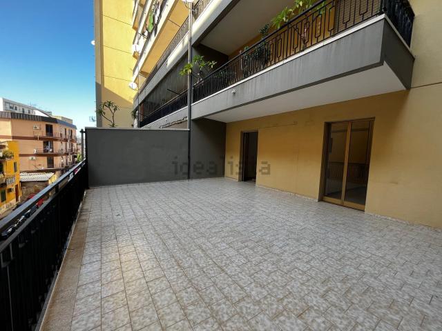 Appartamento in vendita di 127 m² in Via Lentini, 10