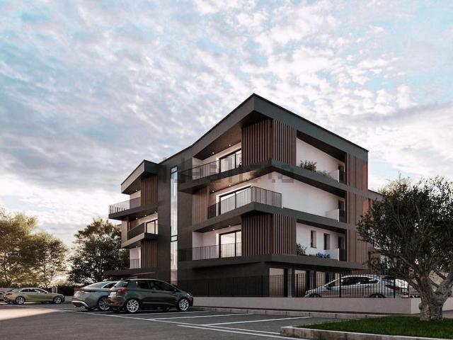 Appartamento in vendita di 127 m² in Via Noventa