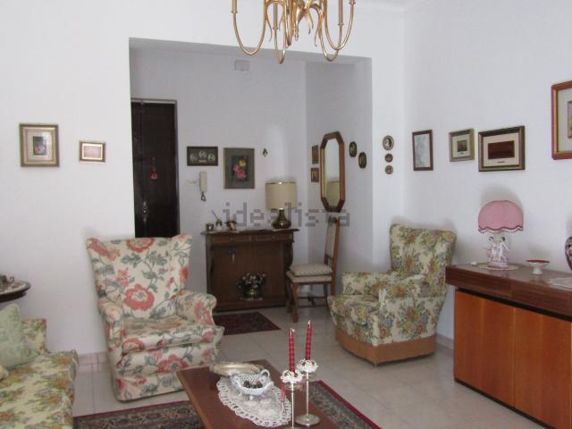 Appartamento in vendita di 127 m² in Via Nettuno, 46