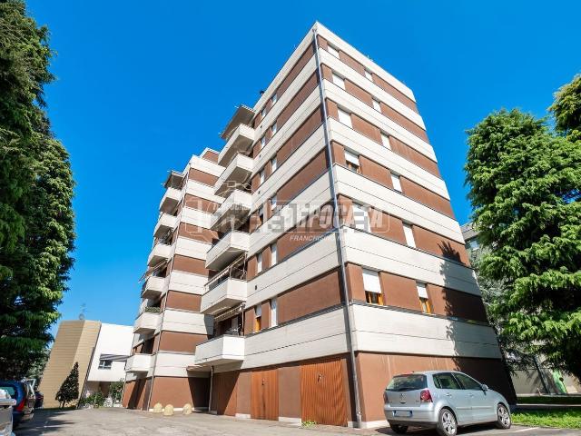 Appartamento in vendita di 127 m² in Via Nini Aristide, 116