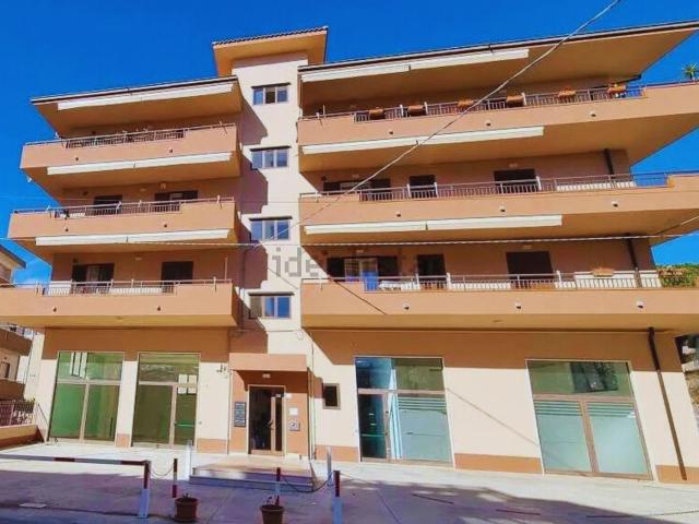 Appartamento in vendita di 127 m² in Via Sorda Sampieri, 467