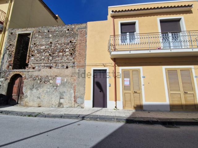 Appartamento in vendita di 127 m² in Via Policastrelli