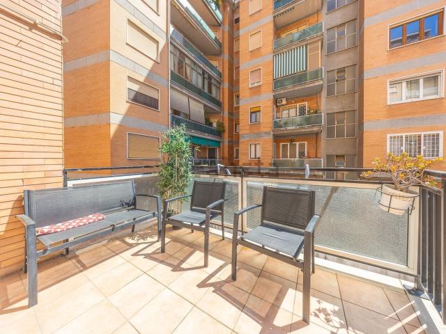 Appartamento in vendita di 127 m² in Via Umberto Moricca