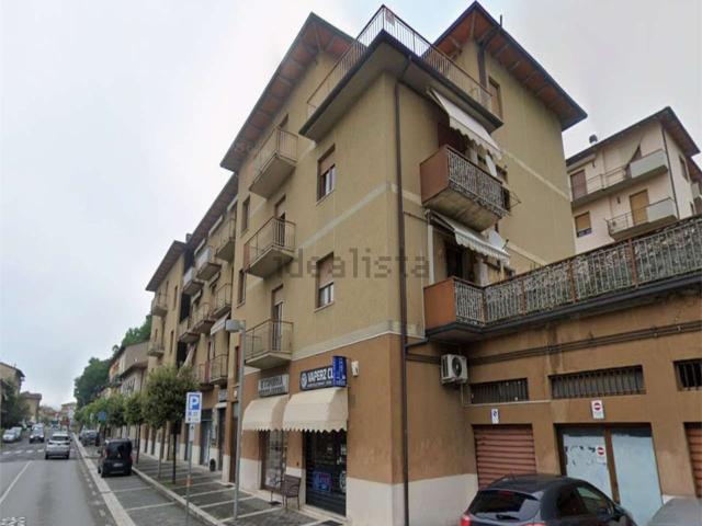 Appartamento in vendita di 127 m² in Via Umbro Casentinese, 71