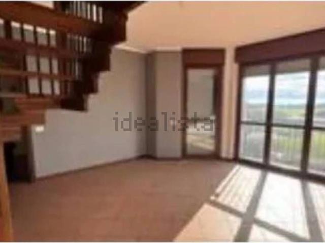 Appartamento in vendita di 127 m² in Via Vecchia Alzate, 190