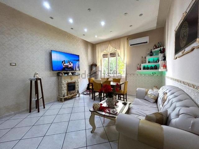 Appartamento in vendita di 127 m² in Via Vincenzo Bellini, 19