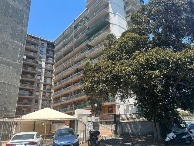 Appartamento in vendita di 127 m² in Viale Alcide De Gasperi