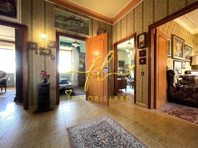 Appartamento in vendita di 127 m² in Viale G. Cercignani