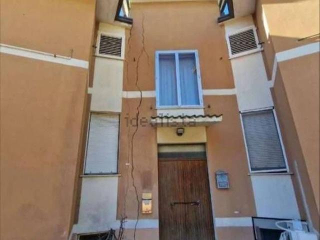 Appartamento in vendita di 127 m² in Contrada Fosso, 12