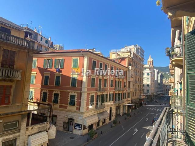 Appartamento in vendita di 127 m² in Corso Giacomo Matteotti