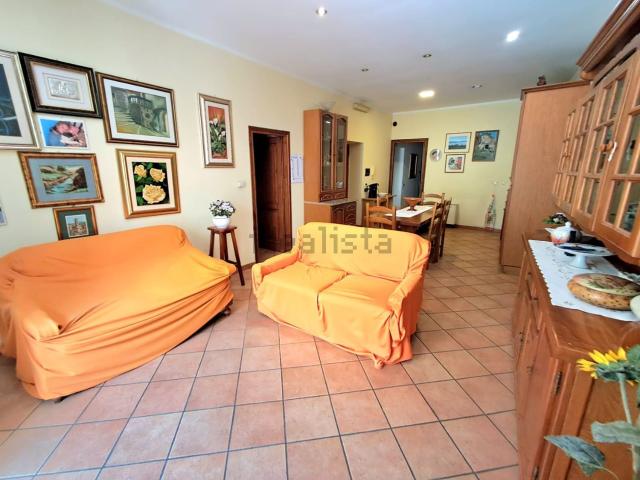 Appartamento in vendita di 127 m² in Piazza principe di napoli