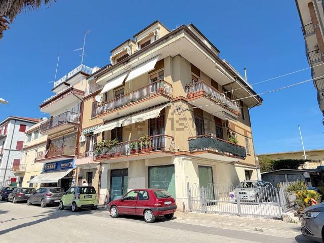 Appartamento in vendita di 128 m² in Via Calatafimi, 90