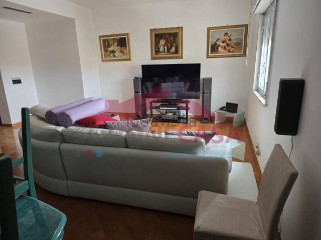 Appartamento in vendita di 128 m² in Via Canale Scalabrino, 66