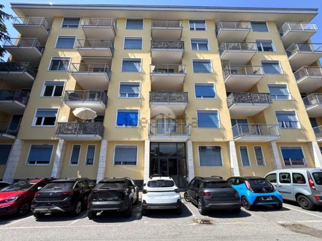 Appartamento in vendita di 128 m² in Via Carso, 20
