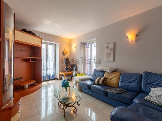 Appartamento in vendita di 128 m² in Via Carrozzino, 1