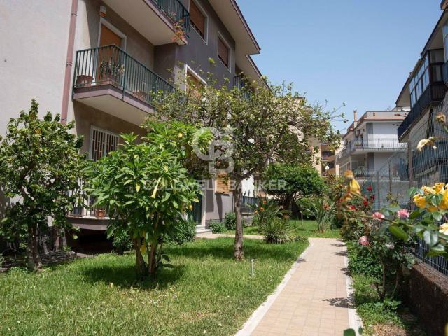 Appartamento in vendita di 128 m² in Via Cervo, 7