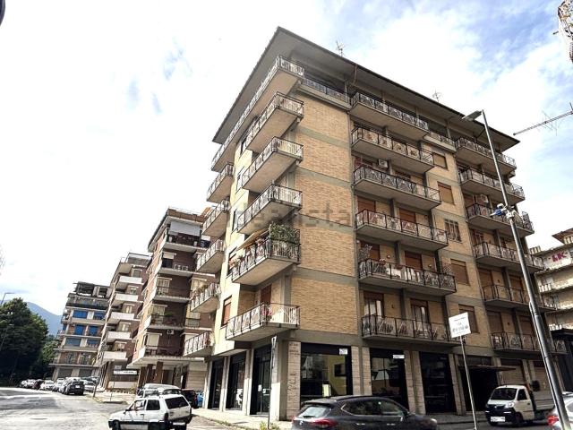 Appartamento in vendita di 128 m² in Via Antonio Annarumma, 7