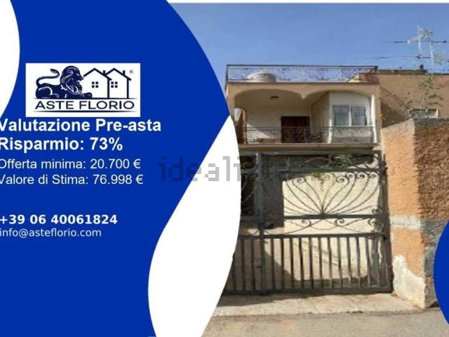 Appartamento in vendita di 128 m² in Via Andrea Godino