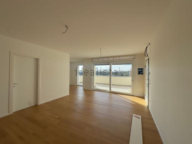 Appartamento in vendita di 128 m² in Via Aquileia, 12