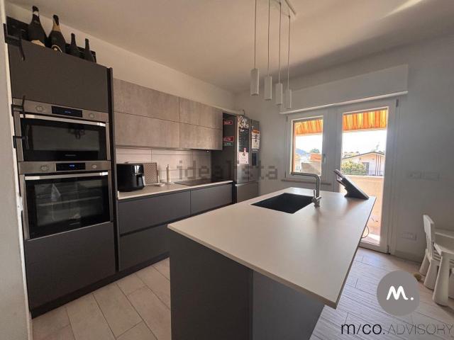Appartamento in vendita di 128 m² in Via Avellaneda, 5