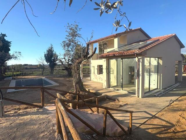 Appartamento in vendita di 128 m² in Via Bolgherese