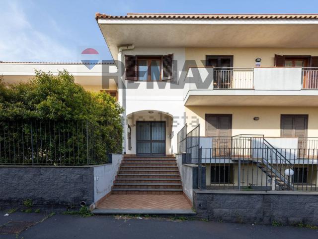 Appartamento in vendita di 128 m² in Via Barcellona, 30