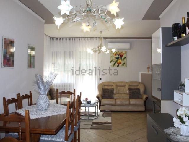 Appartamento in vendita di 128 m² in Via G. Galilei