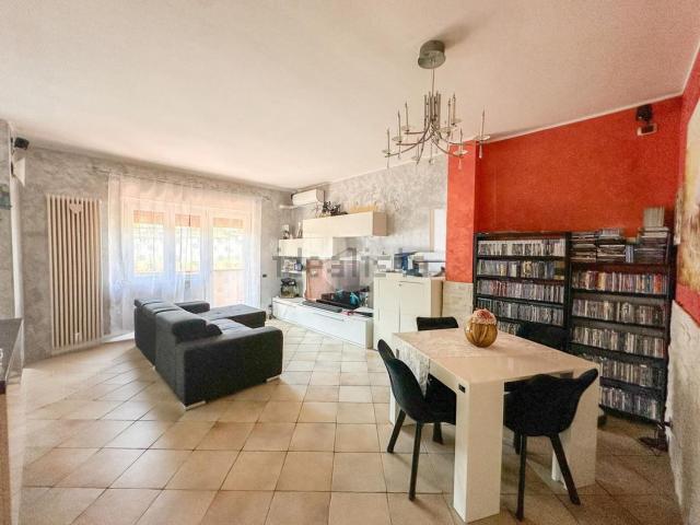 Appartamento in vendita di 128 m² in Via G. Spataro, 6