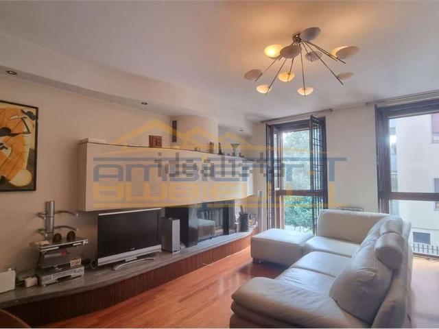 Appartamento in vendita di 128 m² in Via Giuseppe Garibaldi