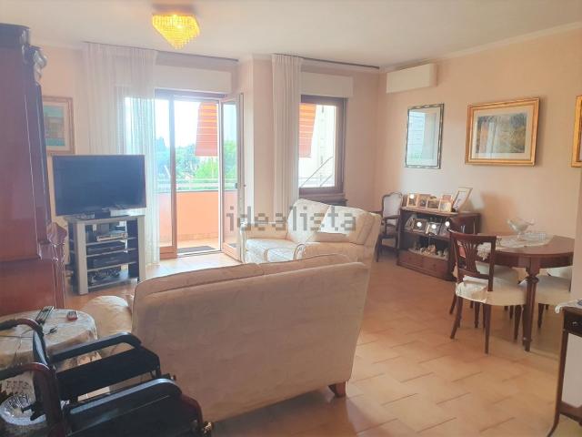 Appartamento in vendita di 128 m² in Via Giampiero Combi