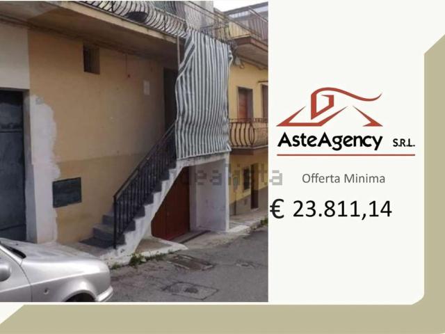 Appartamento in vendita di 128 m² in Via Giovanni Giolitti, 10