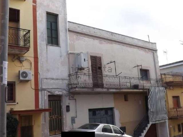 Appartamento in vendita di 128 m² in Via Giovanni Giolitti, 10