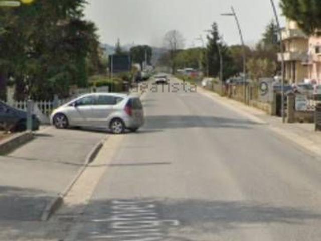 Appartamento in vendita di 128 m² in Via Dante Alighieri