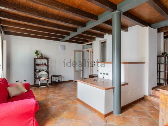 Appartamento in vendita di 128 m² in Via Dante Alighieri, 43