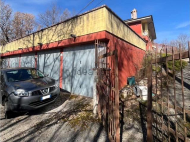 Appartamento in vendita di 128 m² in Via Defense