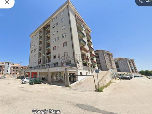 Appartamento in vendita di 128 m² in Via del Gelsomino