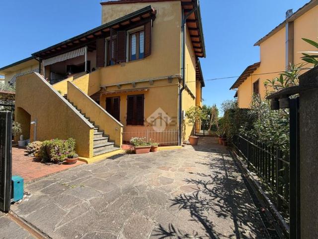 Appartamento in vendita di 128 m² in Via del Setaiolo, 6