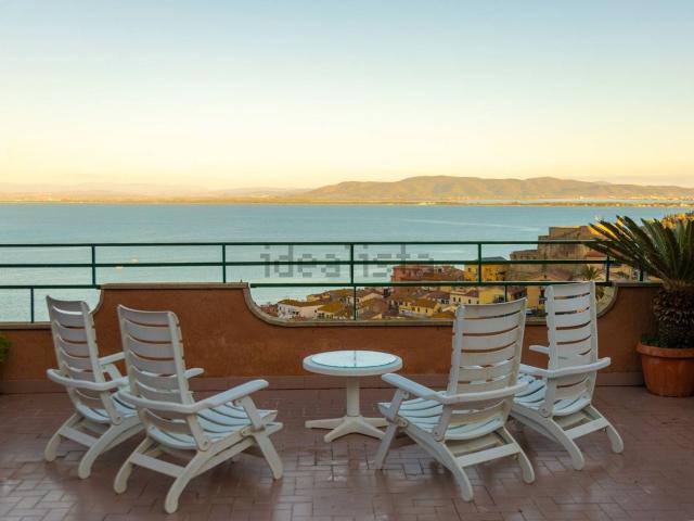Appartamento in vendita di 128 m² in Via del Sole, 95