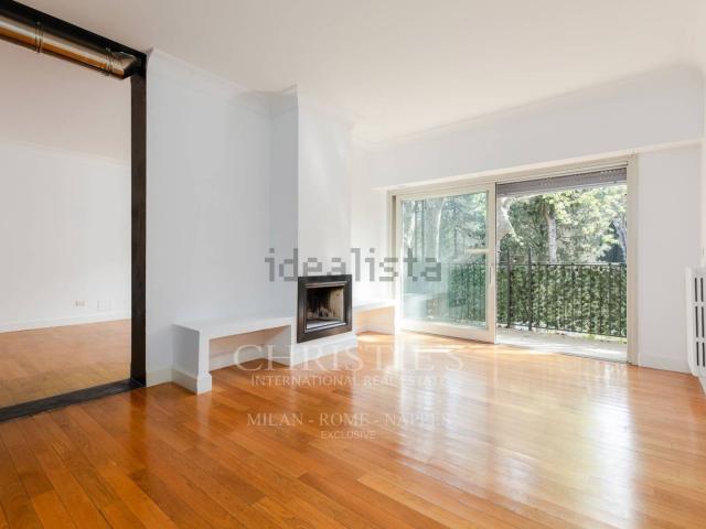 Appartamento in vendita di 128 m² in Via della Camilluccia