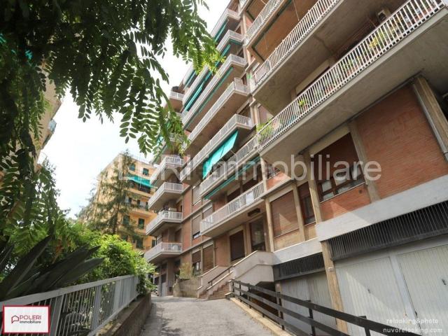 Appartamento in vendita di 128 m² in Via Emanuele Canesi
