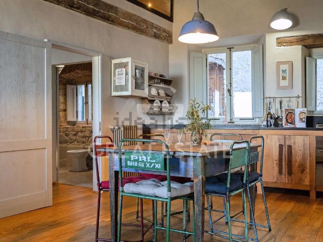 Appartamento in vendita di 128 m² in Via Fiume