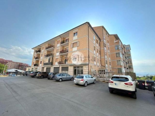 Appartamento in vendita di 128 m² in Via Francesco Longano, 46