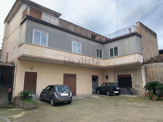 Appartamento in vendita di 128 m² in Via Lorenzo Perosi