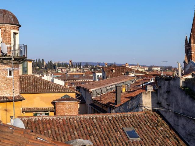 Appartamento in vendita di 128 m² in Via Leoncino, 11