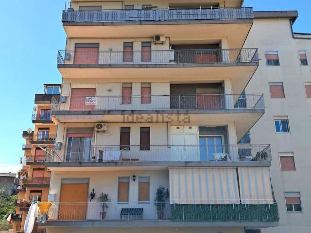 Appartamento in vendita di 128 m² in Via Liberazione