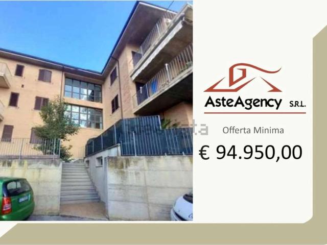 Appartamento in vendita di 128 m² in Via Molise, 45