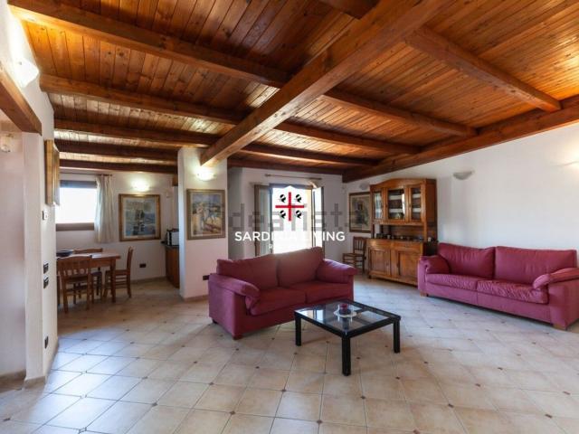 Appartamento in vendita di 128 m² in Via Monte di Pino
