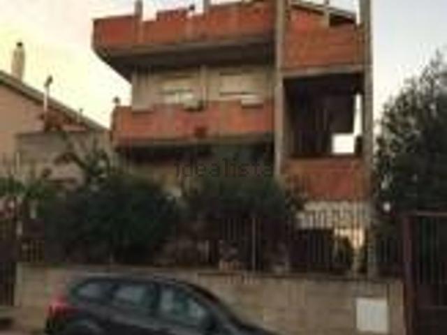 Appartamento in vendita di 128 m² in Via Michelangelo